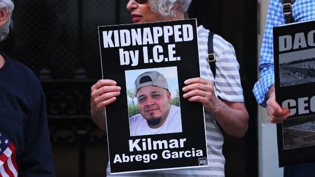 Kilmar Abrego Garcia set to appear in court in Tennessee after judge orders his release