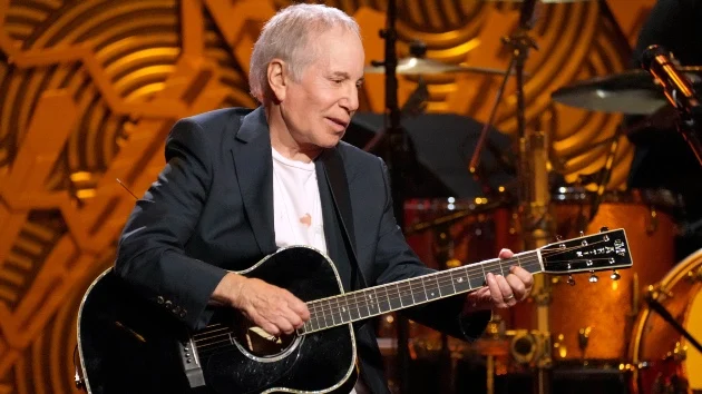 Paul Simon cancels two shows due to back problems