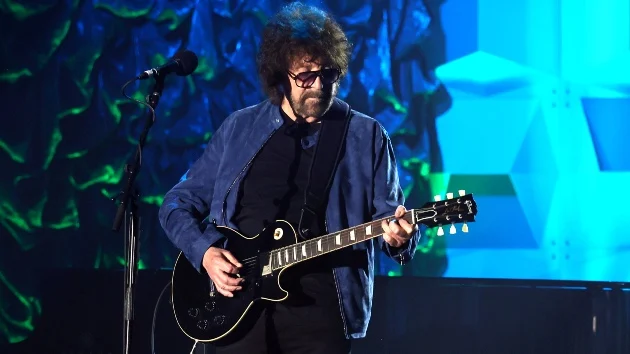 Jeff Lynne battling ‘systemic infection,’ cancels ELO’s final show ever in London