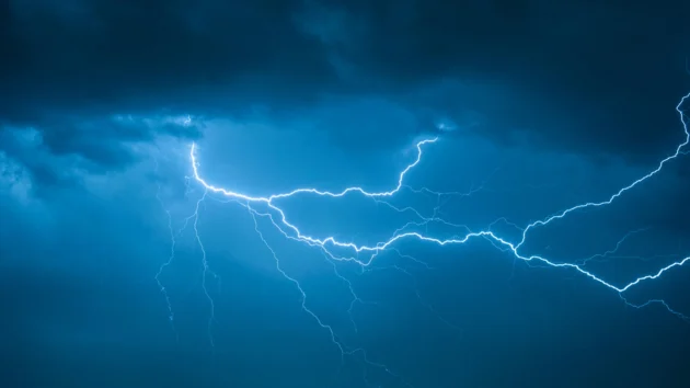1 dead, 13 injured after being struck by lightning in New Jersey: Police