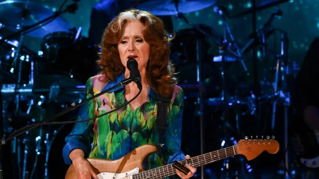 Bonnie Raitt shows her support for Stephen Colbert following ‘The Late Show’ cancelation