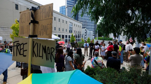 Kilmar Abrego Garcia to check in with ICE in Maryland under deportation threat