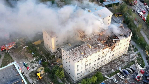 Trump says Zelenskyy can end Russia war ‘almost immediately’ before White House meet