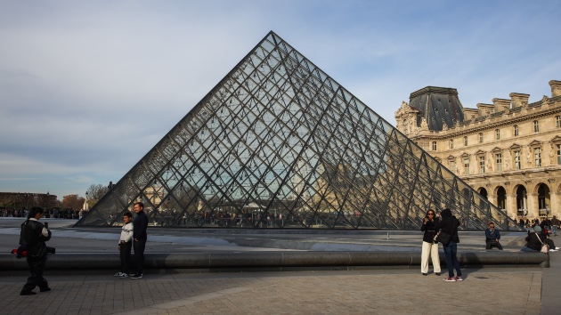 4th suspect connected to Louvre robbery arrested, police say