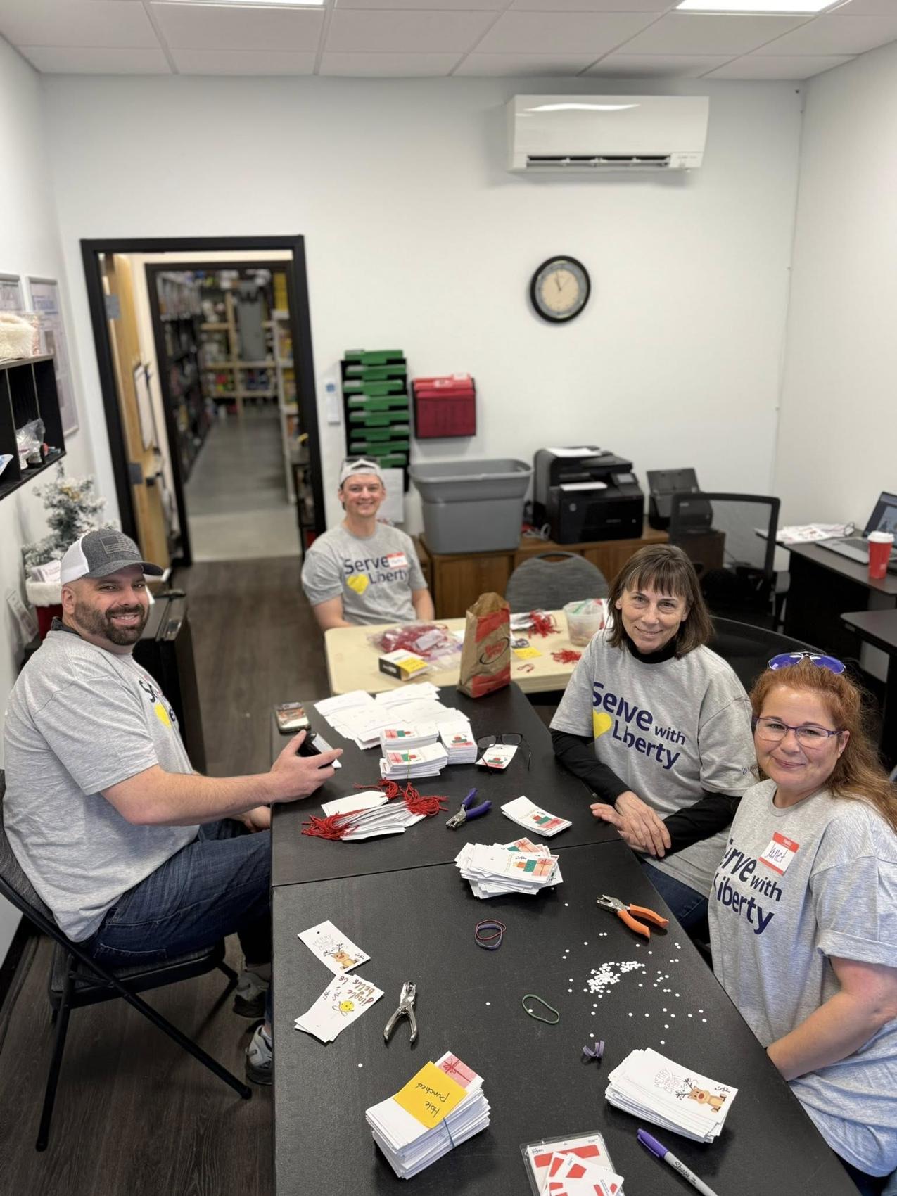Liberty Mutual Volunteers Support Giving Tree Effort
