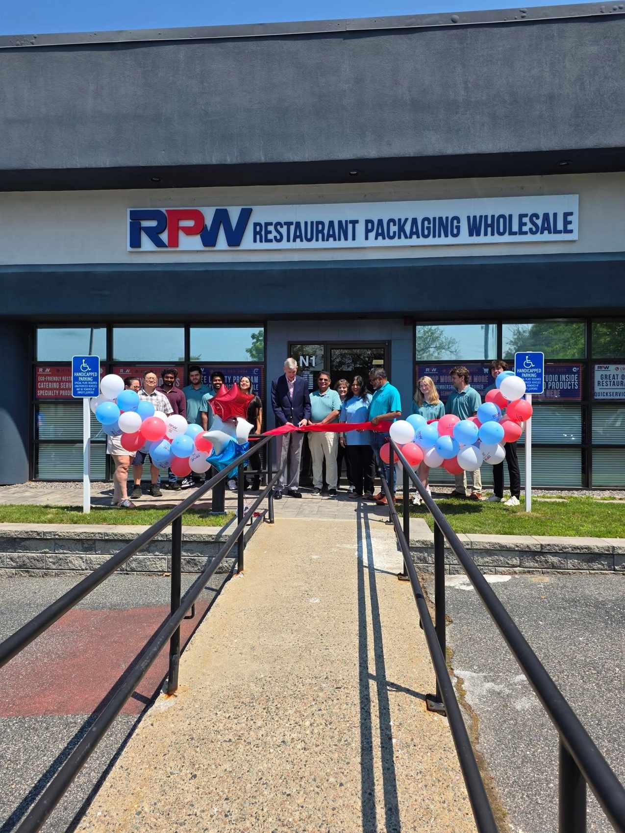 Restaurant Packaging Wholesale Celebrates Grand Opening in Milford