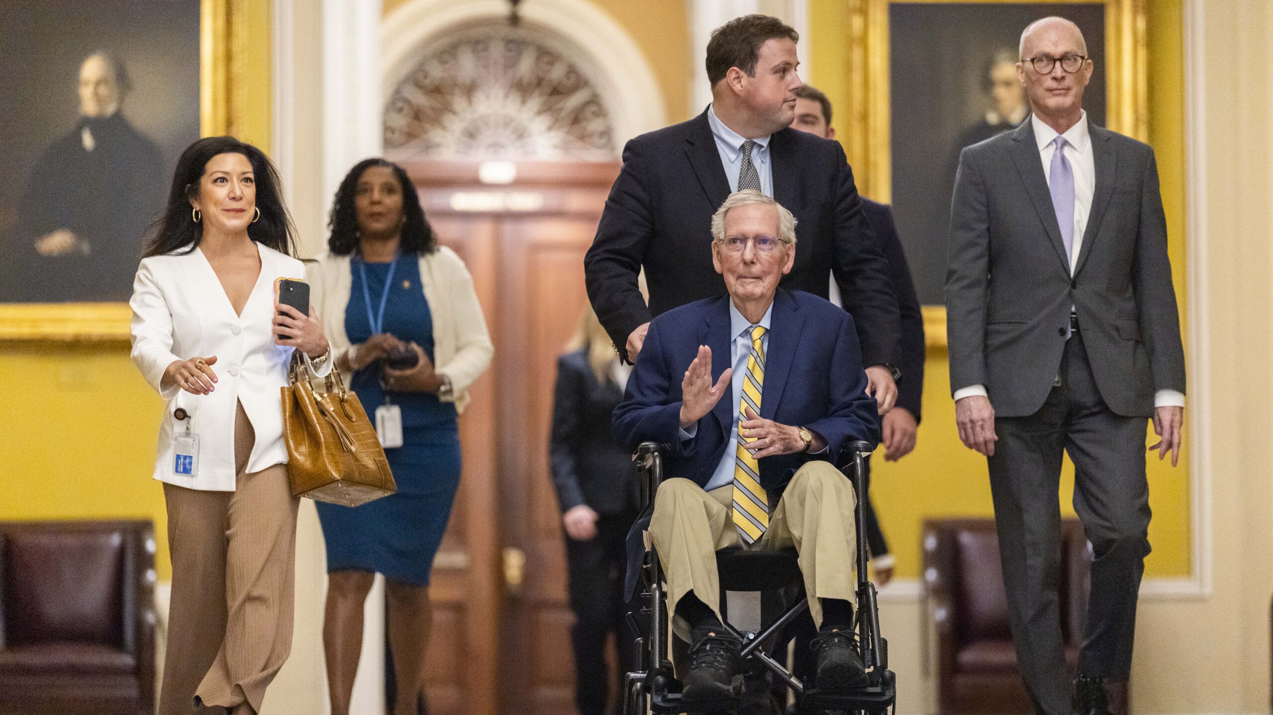 Sen. Mitch McConnell returns to Senate floor after hospitalization